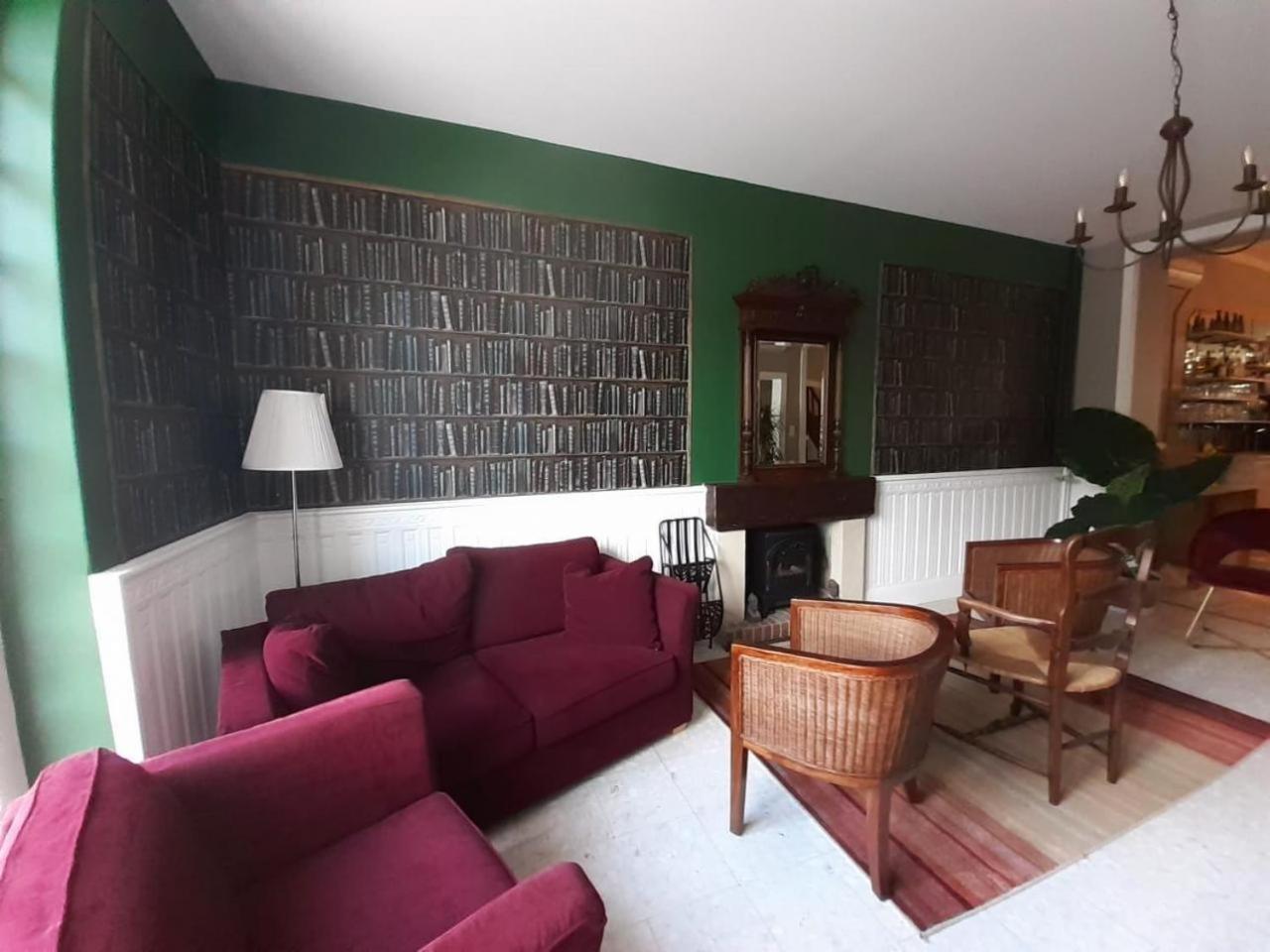 מונטיניאק Logis Hotel Restaurant Le Lascaux מראה חיצוני תמונה