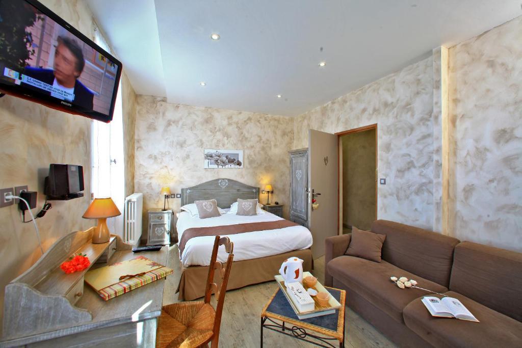 מונטיניאק Logis Hotel Restaurant Le Lascaux חדר תמונה